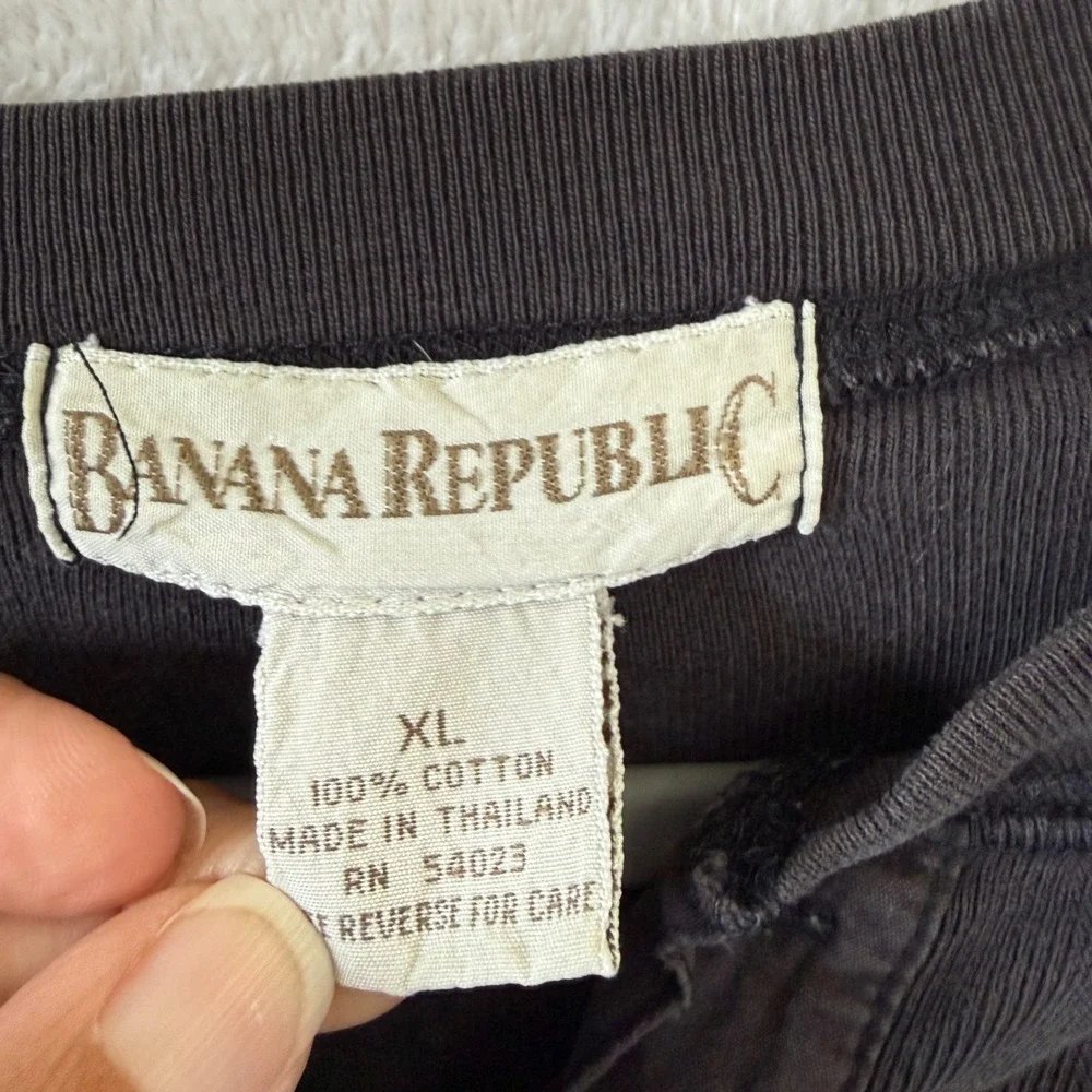 Banana Republic Mens XL Charcoal Henley Shirt Long Sleeve Faded Wash 100% Cotton